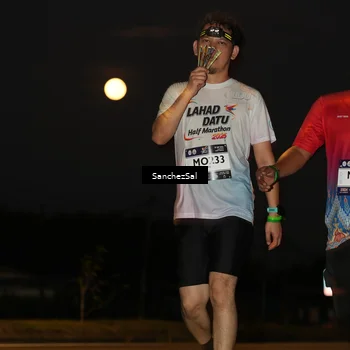 Runner Photo 7697682