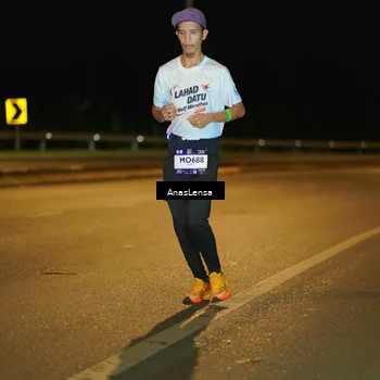 Runner Photo 7697690