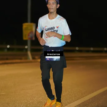 Runner Photo 7697693