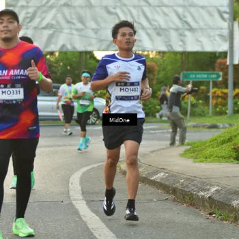 Runner Photo 7697698