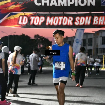 Runner Photo 7697710
