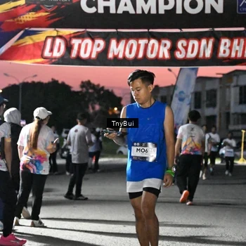 Runner Photo 7697722