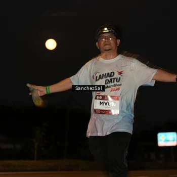 Runner Photo 7697728