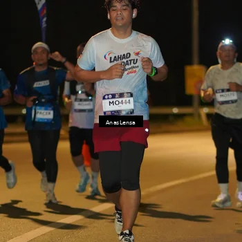 Runner Photo 7697739