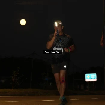 Runner Photo 7697753