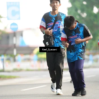Runner Photo 7697764