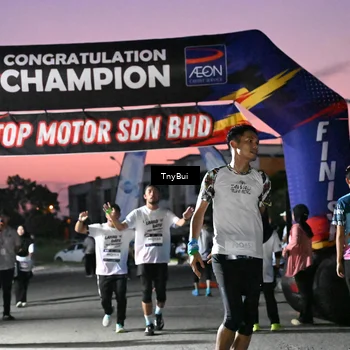 Runner Photo 7697780