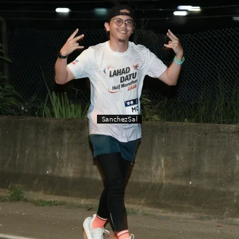 Runner Photo 7697782