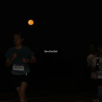 Runner Photo 7697784