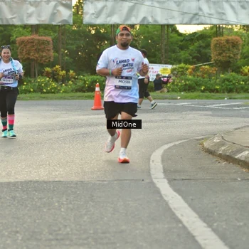 Runner Photo 7697789