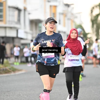 Runner Photo 7697819