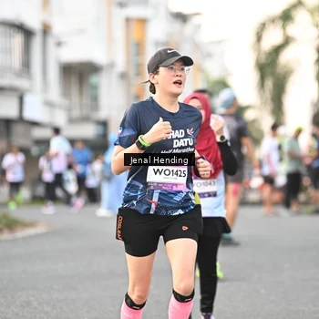 Runner Photo 7697824