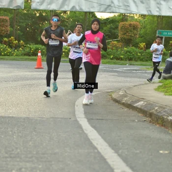 Runner Photo 7697829