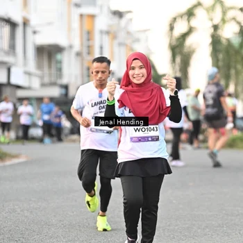 Runner Photo 7697830