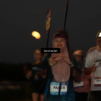 Runner Photo 7697843