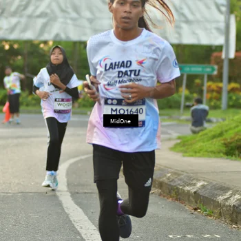 Runner Photo 7697851