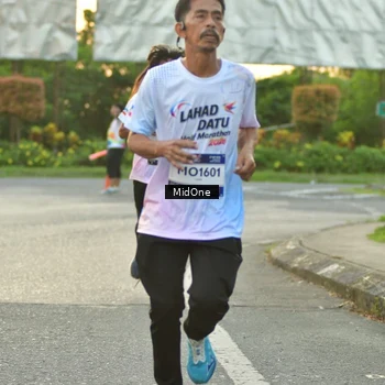 Runner Photo 7697859