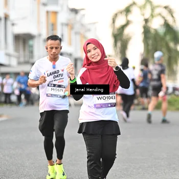Runner Photo 7697874