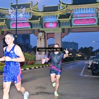 Runner Photo 7697879