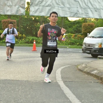 Runner Photo 7697891