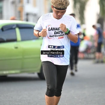 Runner Photo 7697892