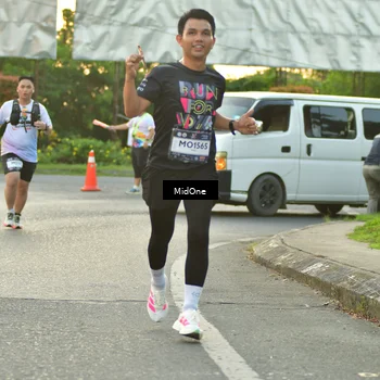 Runner Photo 7697895