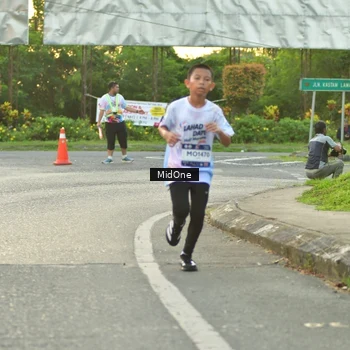 Runner Photo 7697929