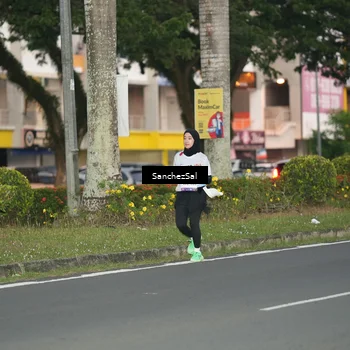 Runner Photo 7697932