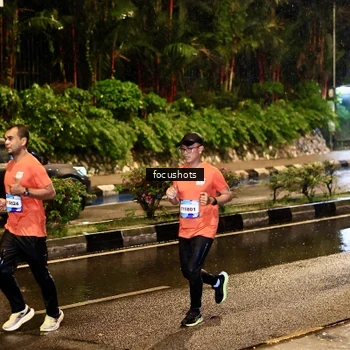 Runner Photo 7697941