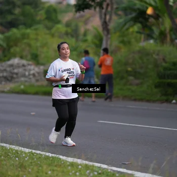 Runner Photo 7697955