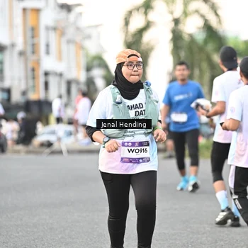 Runner Photo 7697959