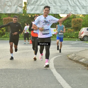 Runner Photo 7697962