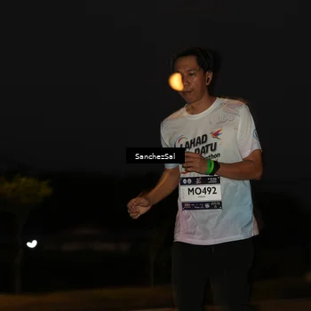 Runner Photo 7697972