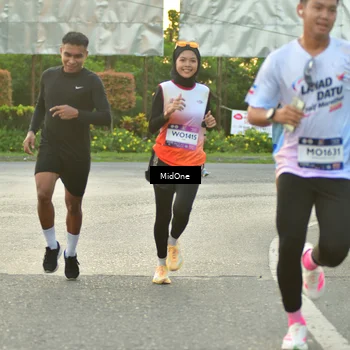 Runner Photo 7697979