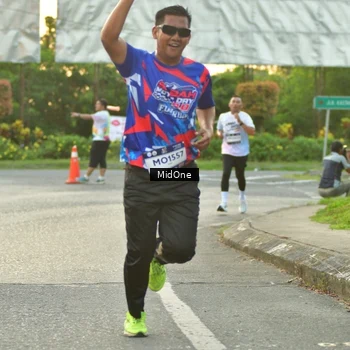 Runner Photo 7697982