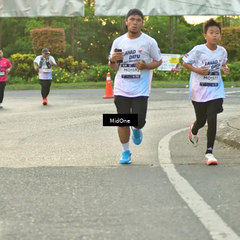Runner Photo 7697993