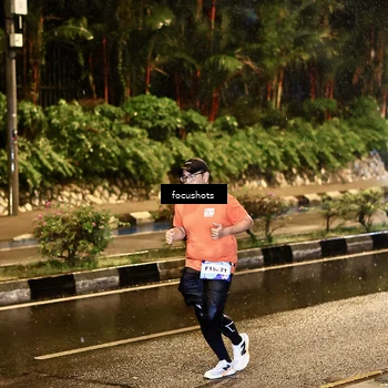 Runner Photo 7698000
