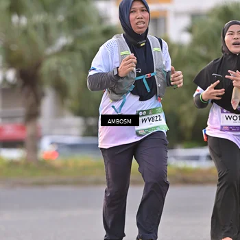 Runner Photo 7698002