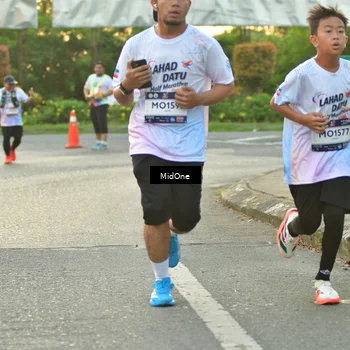 Runner Photo 7698014