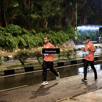 Runner Photo 7698017