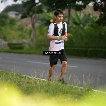 Runner Photo 7698024