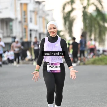Runner Photo 7698030