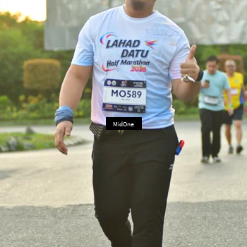 Runner Photo 7698061