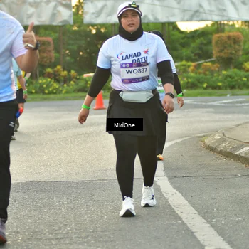 Runner Photo 7698062