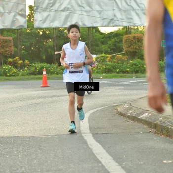 Runner Photo 7698072
