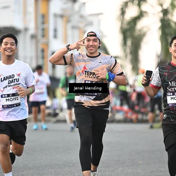 Runner Photo 7698088