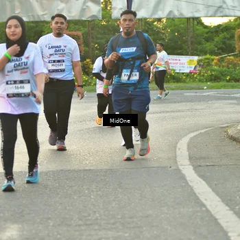Runner Photo 7698092