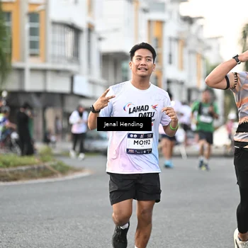 Runner Photo 7698107