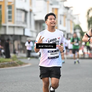 Runner Photo 7698110