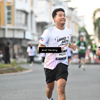 Runner Photo 7698114